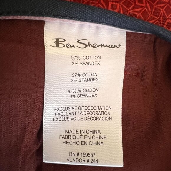 NWT Ben Sherman Red Geometric Print Chino Shorts Sz. 30 Stretch Fit - Picture 5 of 10